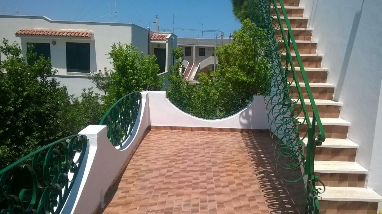B&B Il Villino Torre Dell'Orso Kültér fotó