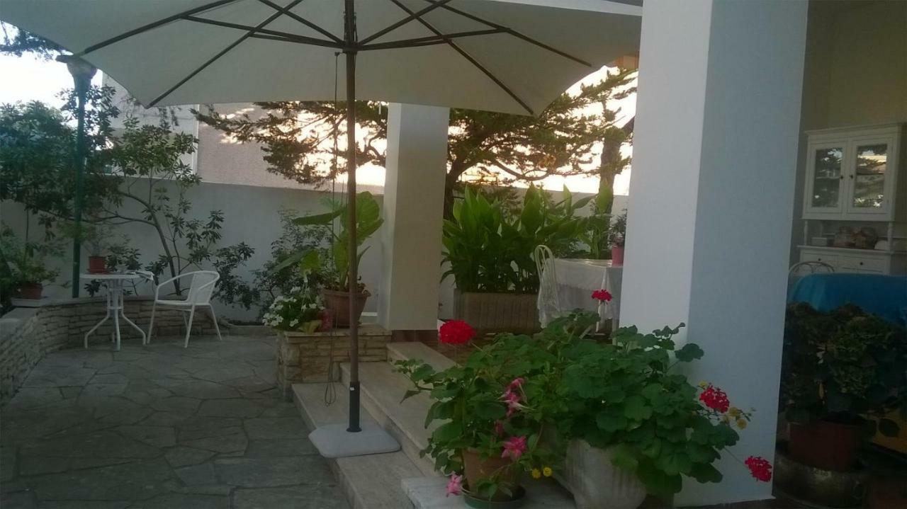 B&B Il Villino Torre Dell'Orso Kültér fotó